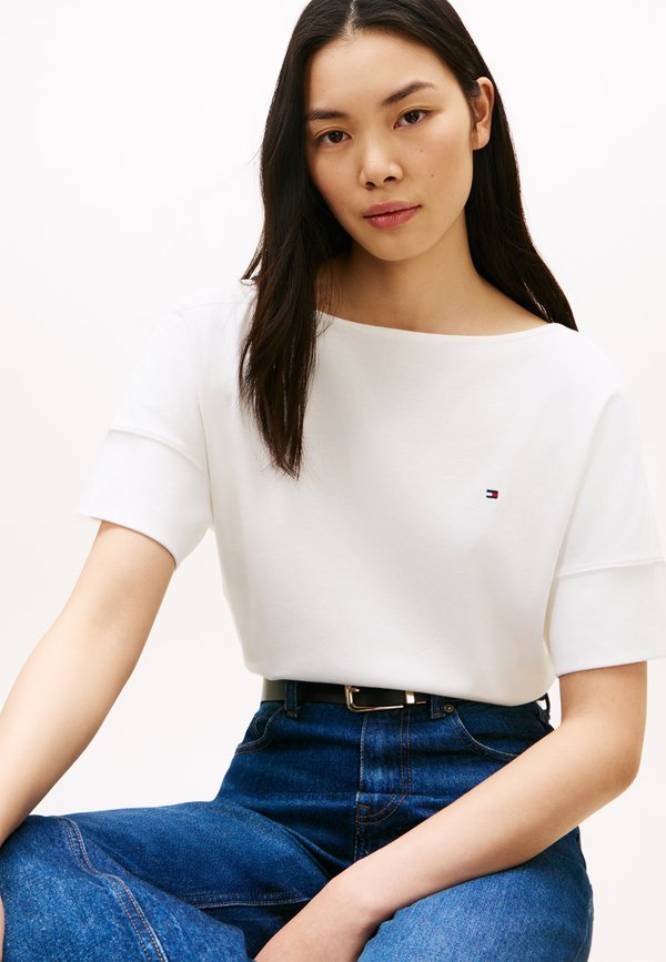 Tommy Hilfiger BOAT NECK GROWN-ON SLEEVE T-SHIRT