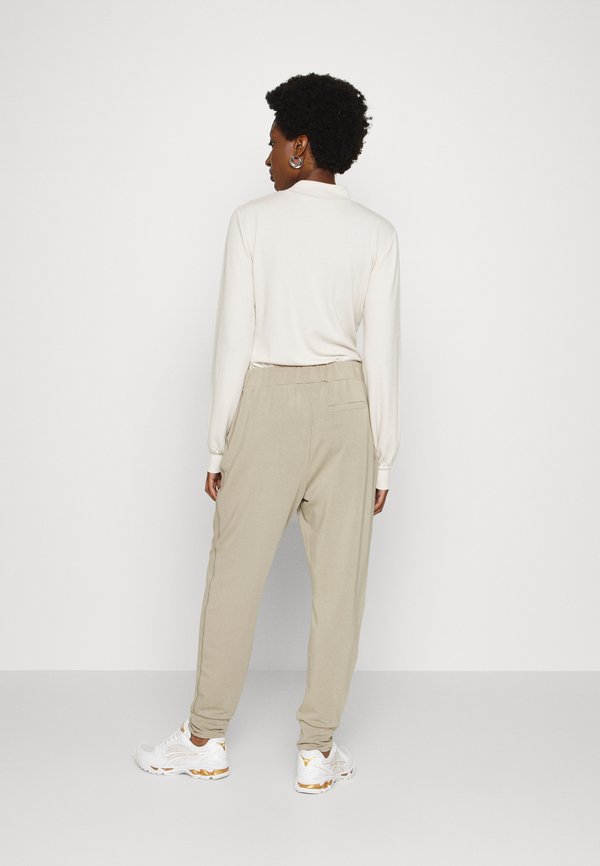 Lounge Nine KIRA PANT