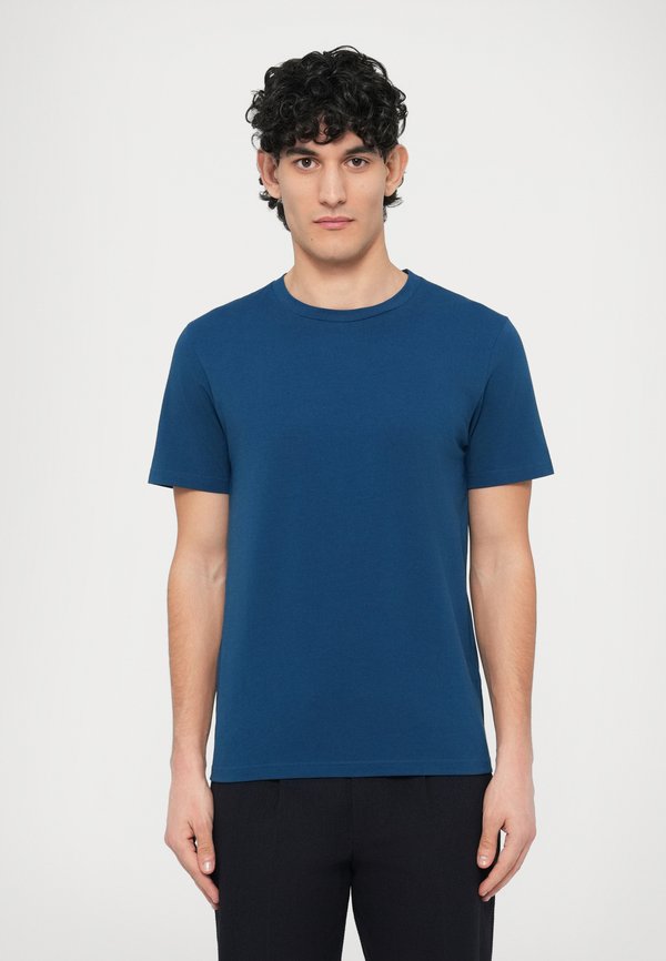 Filippa K TEE