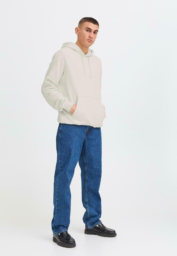 Solid SDNICKOLAS