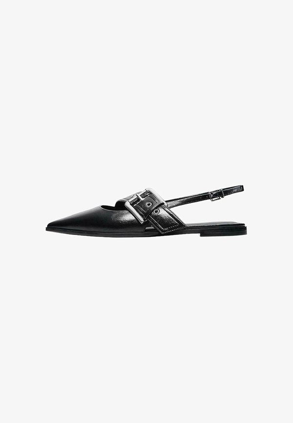 Bershka BUCKLE SLINGBACK - BALLERINA SHOES - Slingback ballerina shoes - black