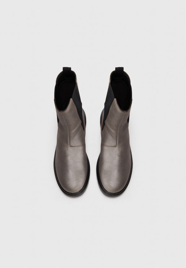 ECCO NOUVELLE