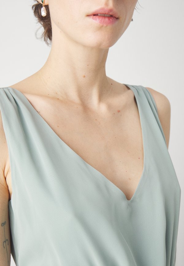Swing CUT OUT DRESS
