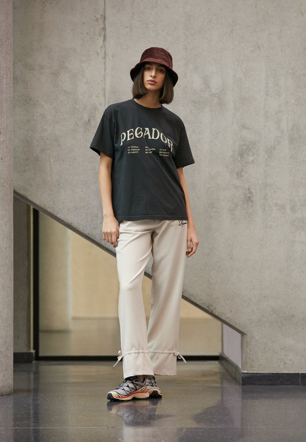 Pegador TORONTO STRAP SUIT PANTS