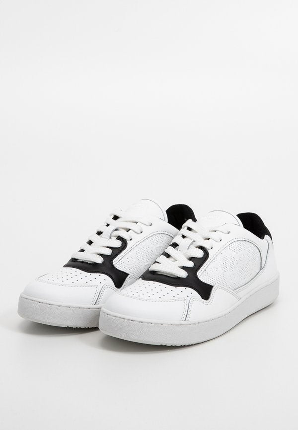 TWINSET
