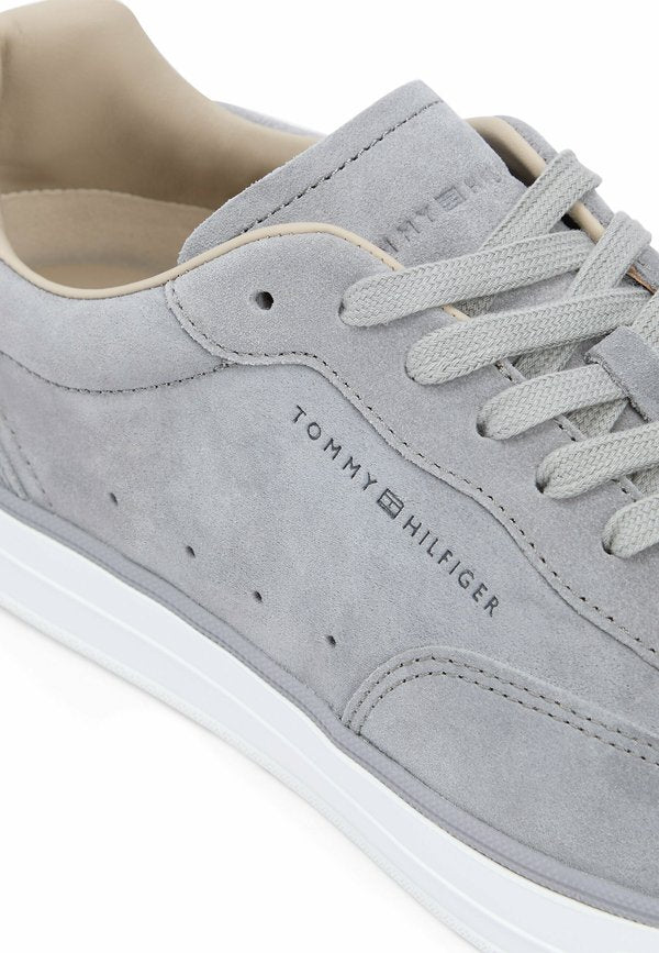 Tommy Hilfiger LUXE EMBOSSED LOGO