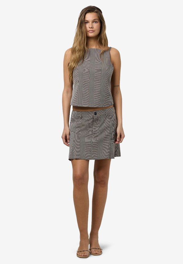 Noisy May NMWERA SKIRT