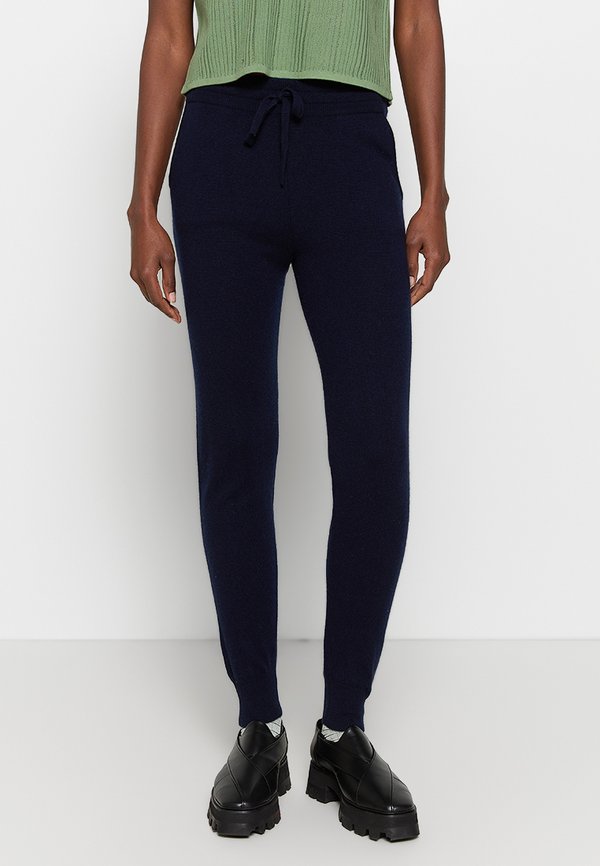 Authentic Cashmere FERRAND