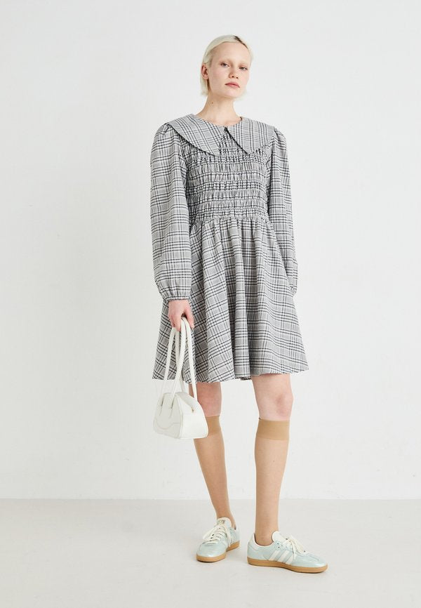 YAS ROMA DRESS