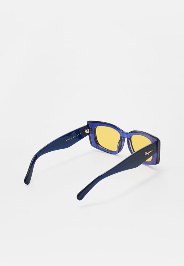 FERRAGAMO