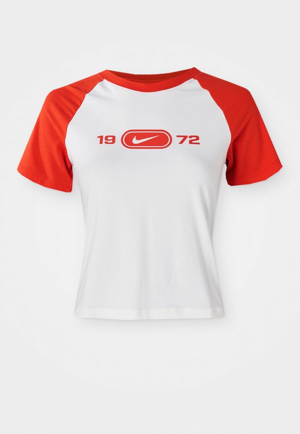 Nike Sportswear TEE - Print T-shirt - sail/picante red