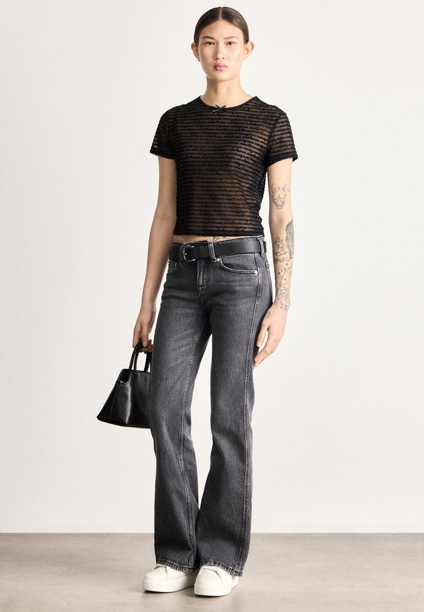Tommy Jeans FADED LOW RISE BOOTCUT BLACK JEANS