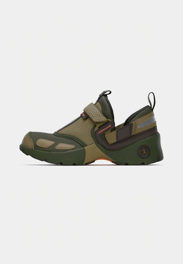 Jordan TRUNNER LX