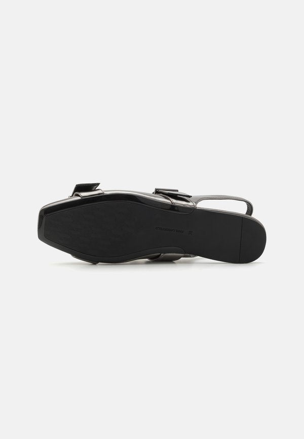 KARL LAGERFELD KONNIE DOUBLE BUCKLE SLING