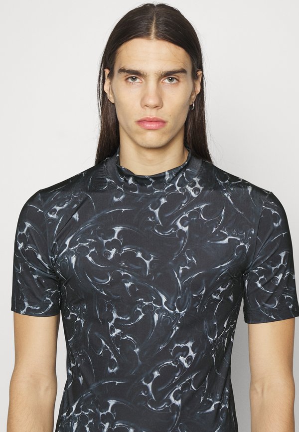Han Kjøbenhavn CHROME TRIBAL STRETCH TURTLENECK SHORT SLEEVE