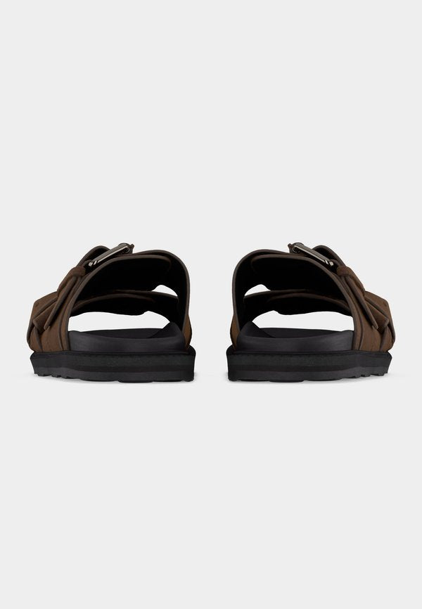 MOSCHINO CIABATTA