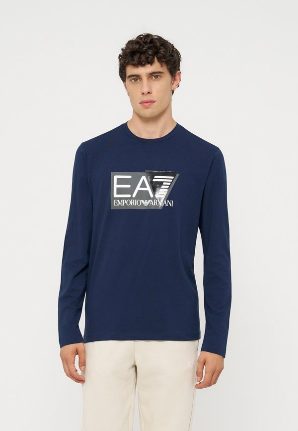 EA7 Emporio Armani