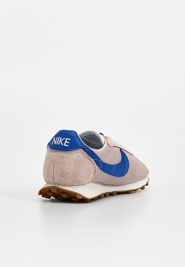Nike Sportswear LD-1000