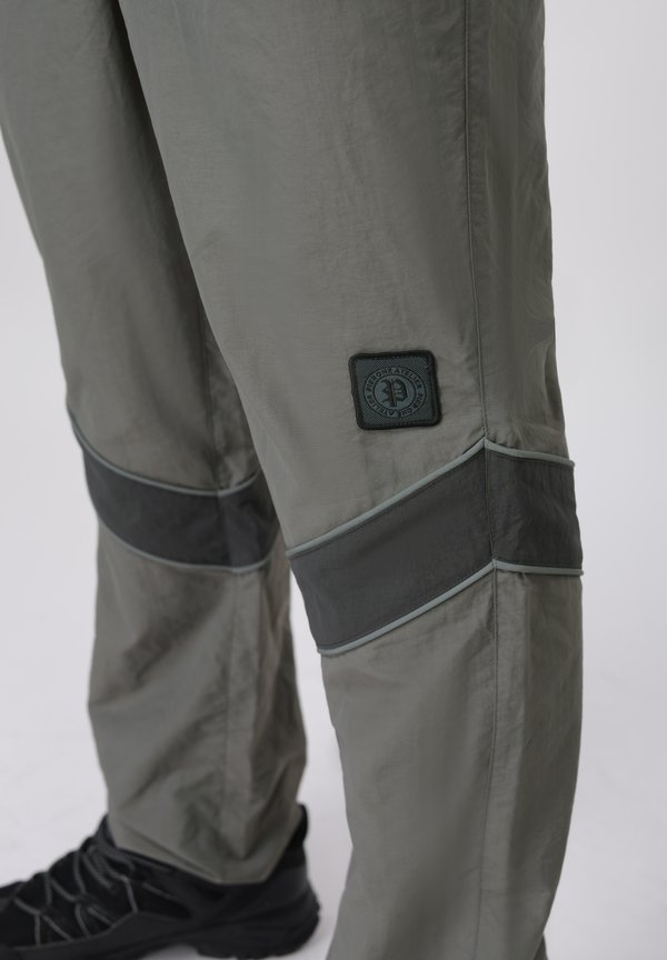 Pier One by Zalando NYLON