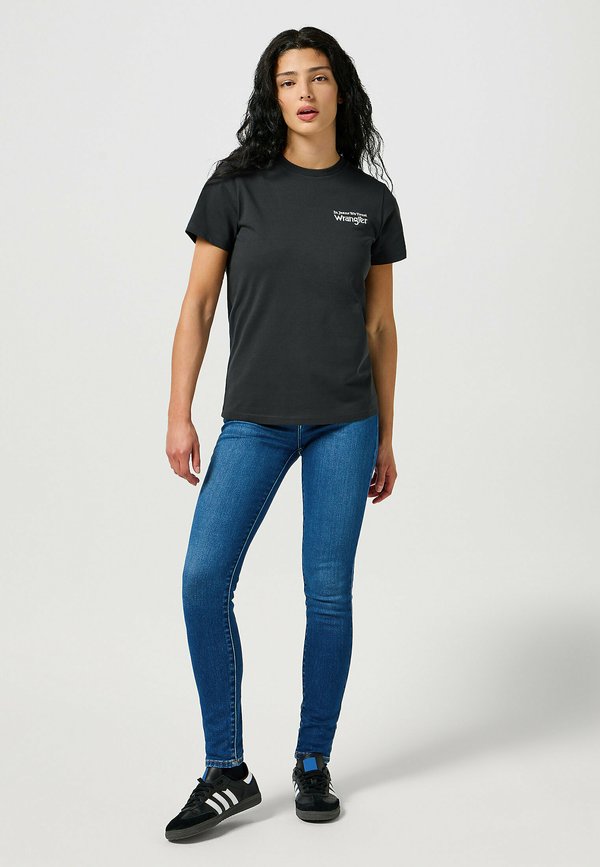Wrangler HIGH SKINNY