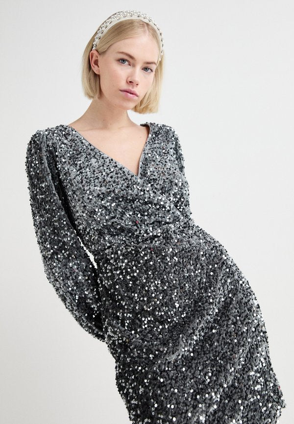 Vero Moda VMBELLA VNECK SHORT DRESS