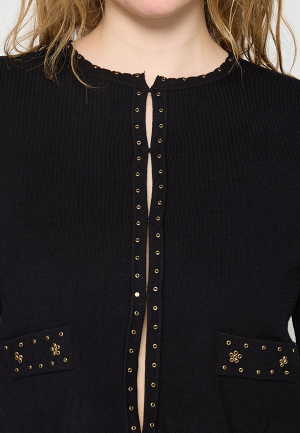 TWINSET