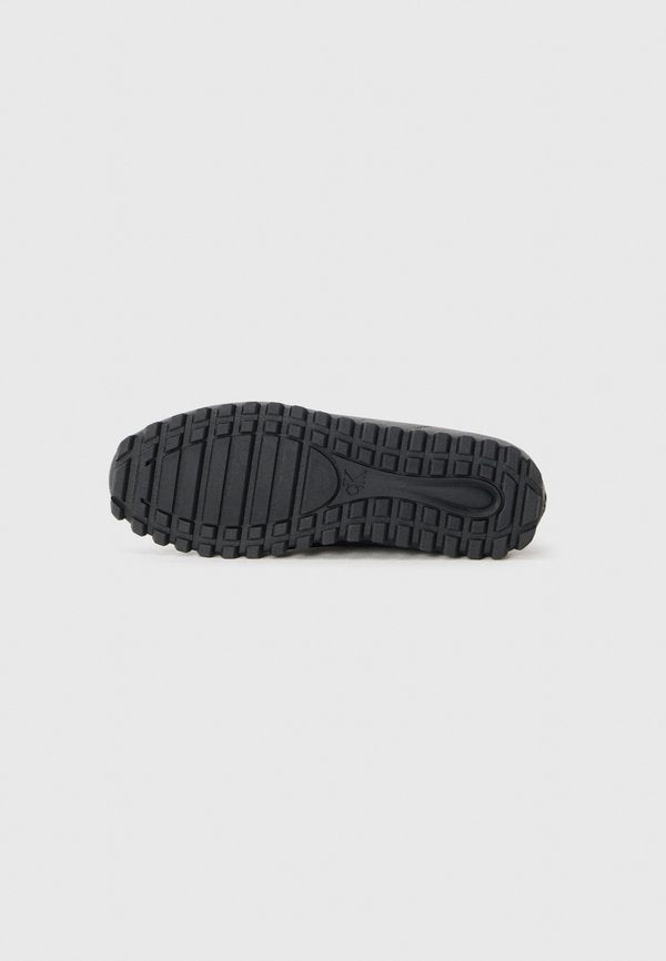 Calvin Klein Jeans LOW PROFILE