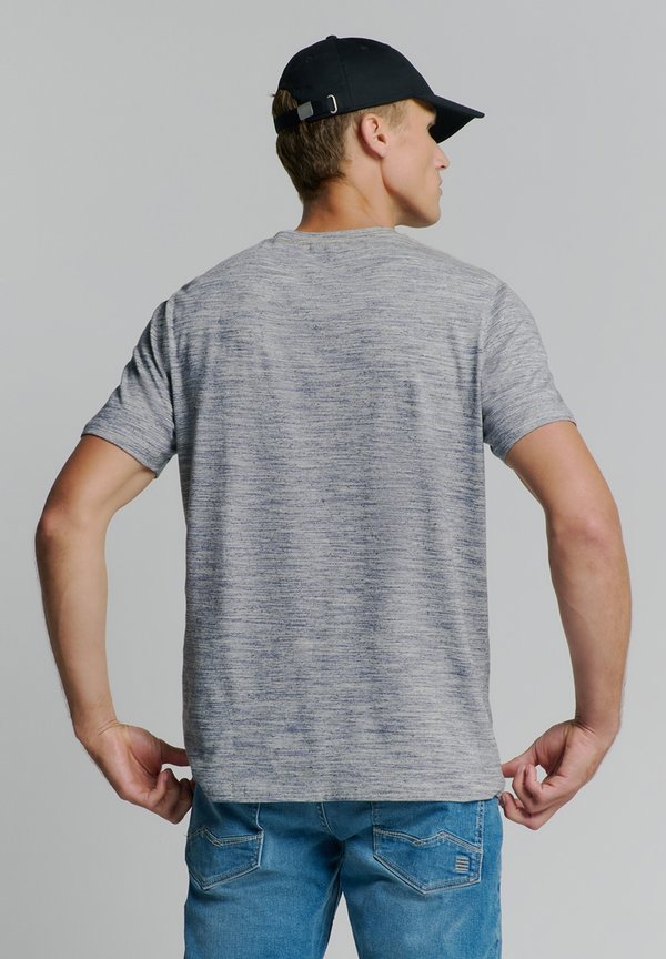 NO EXCESS CREWNECK