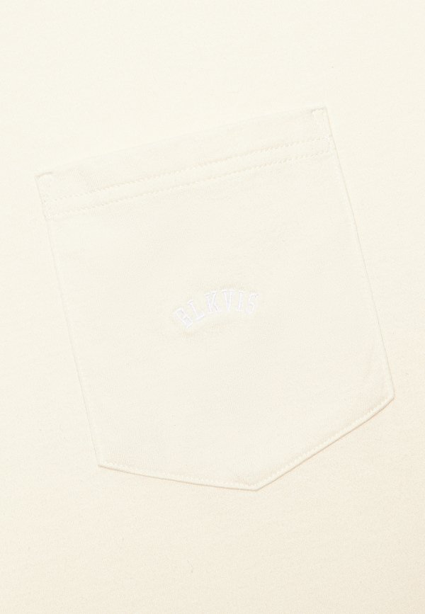BLKVIS LOGO POCKET TEE UNISEX