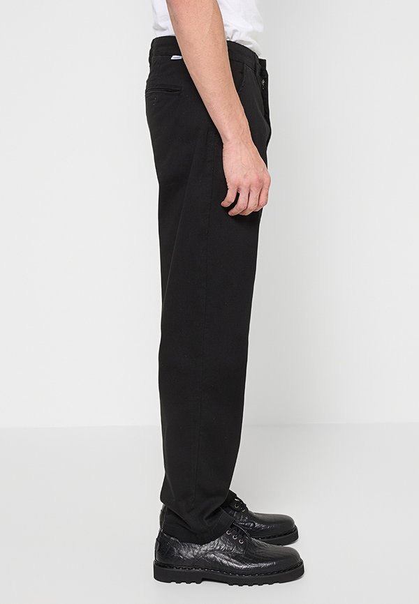 Lindbergh RELAXED FIT