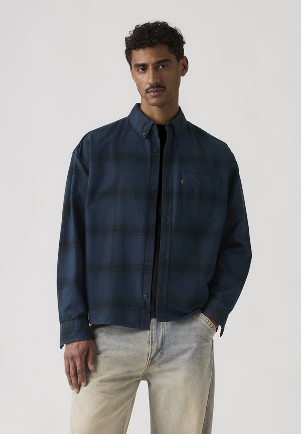 Levi's® ZANDT BOXY