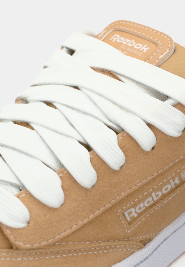 Reebok Classic CLUB C BULC UNISEX