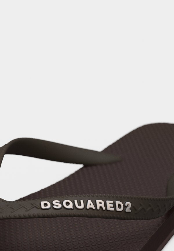 Dsquared2