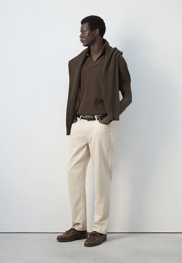 Mango ADULT - Jeans Tapered Fit - sand
