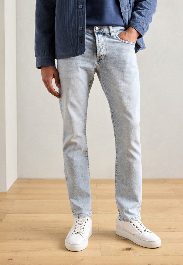 Scotch & Soda RALSTON