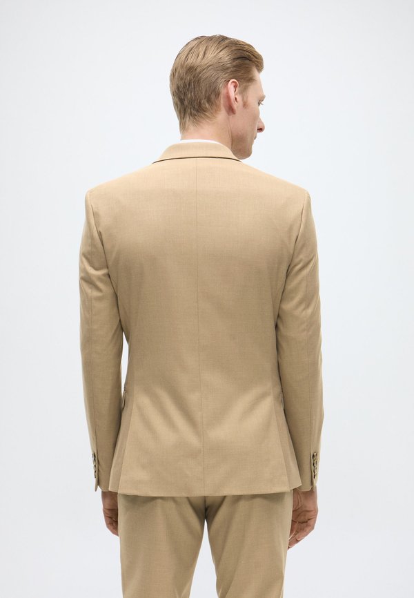 Isaac Dewhirst TOM 3PC SUIT