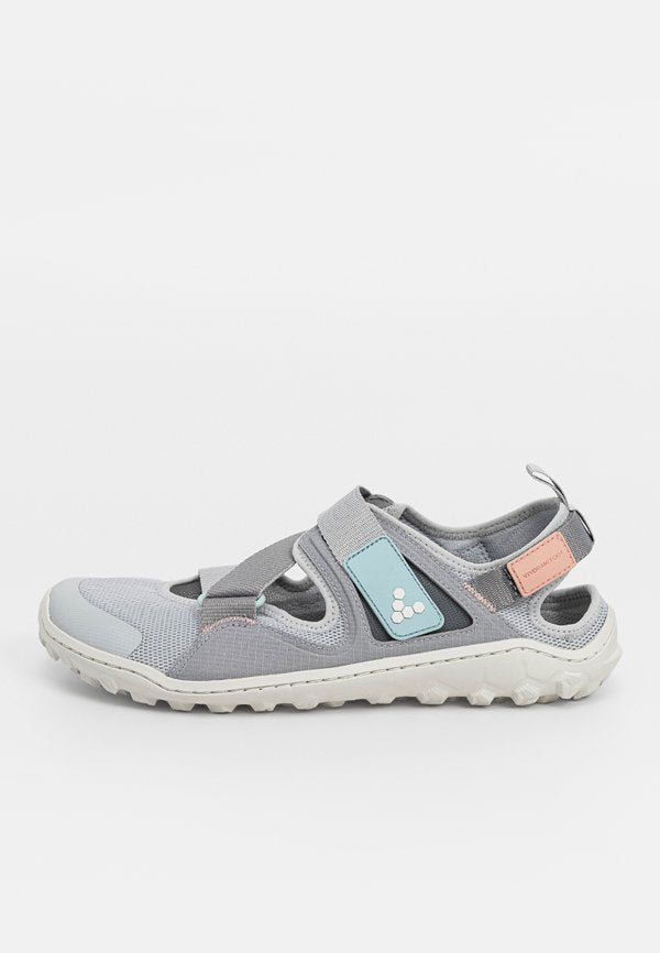 Vivobarefoot TRACKER