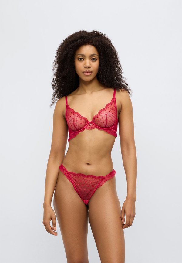 Hunkemöller