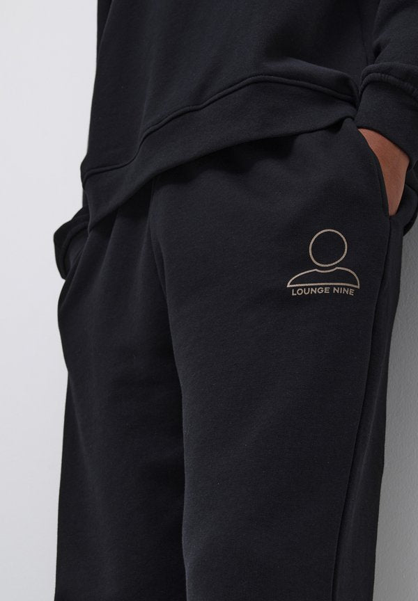 Lounge Nine QONDRADLN UNISEX
