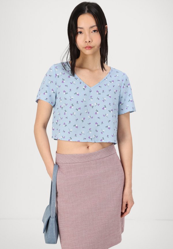 Noisy May NMCLARA V NECK