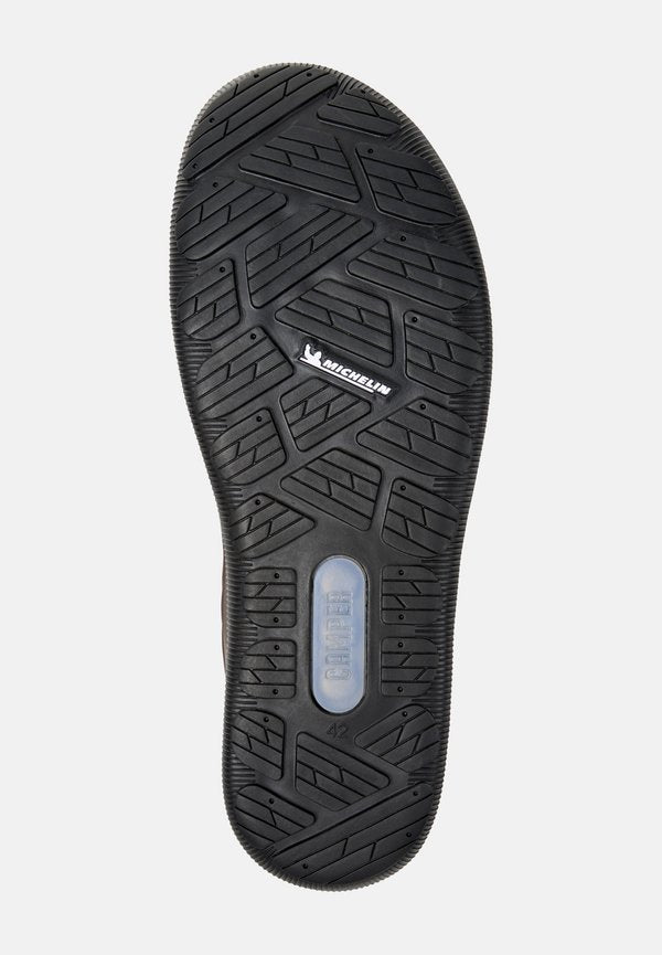 Camper PEU PISTA