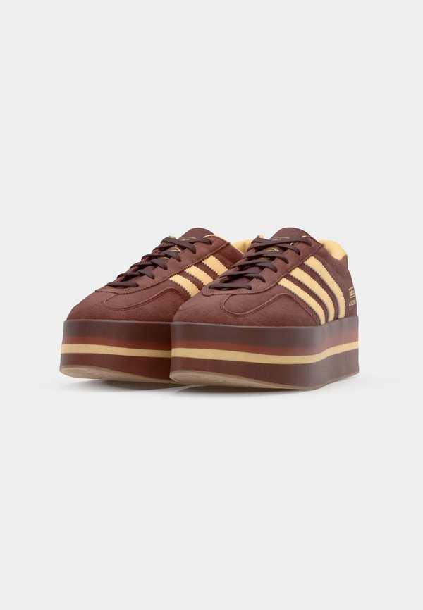 adidas Originals GAZELLE STACK W