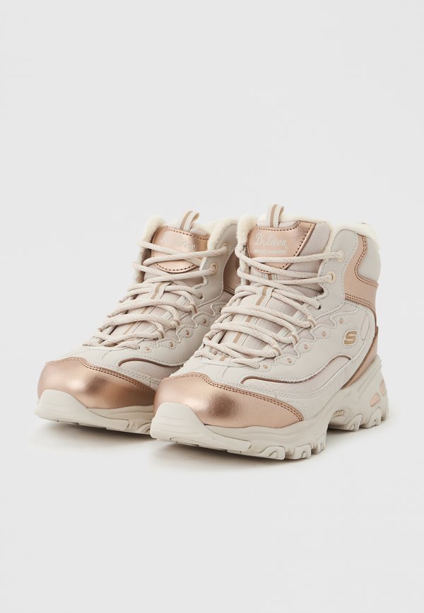 Skechers