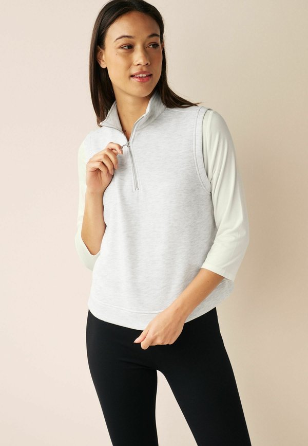 Next LAYERED TANK