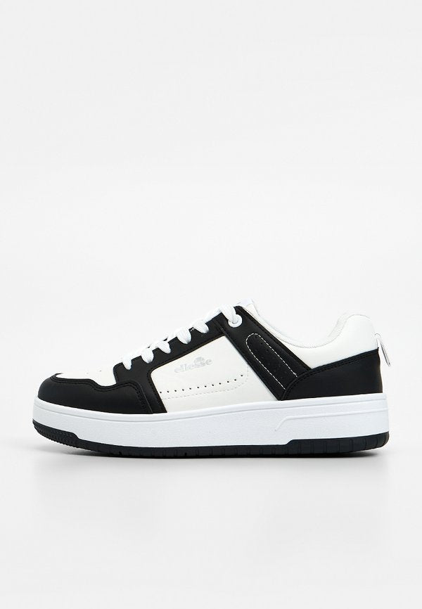 Ellesse DELTA
