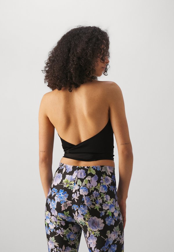 Ioannes WRAP VEST