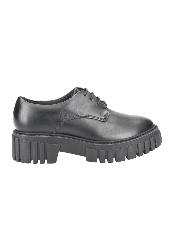 Clarks Originals