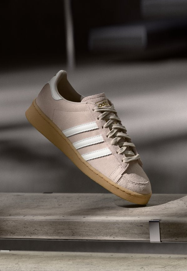 adidas Originals JABBAR - Trainers - beige/off white