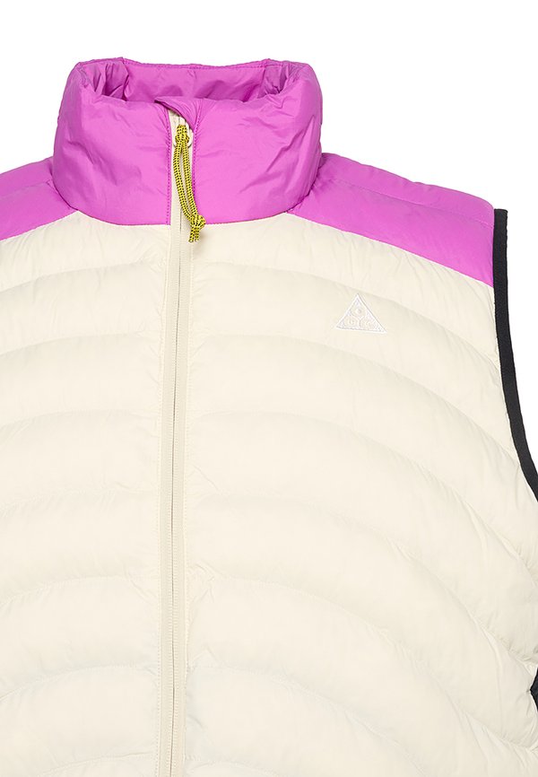 Nike ACG