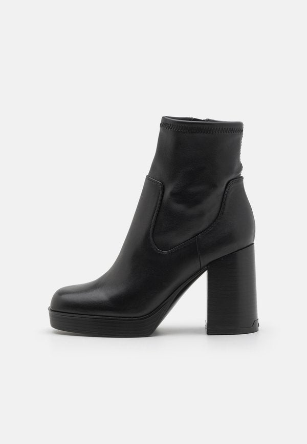 ALDO SERAPHICA WALK